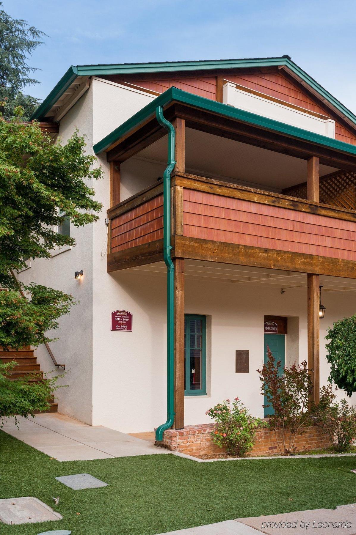 Grass Valley Courtyard Suites Экстерьер фото